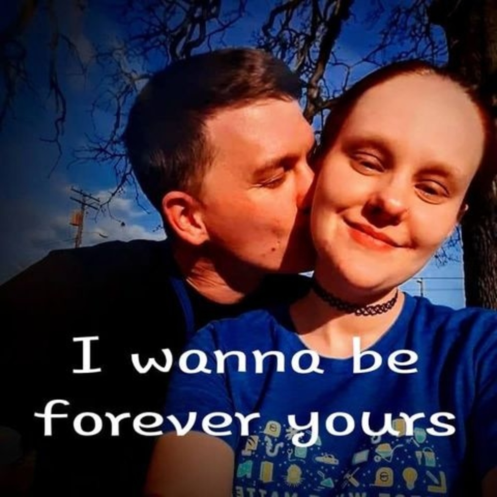 Meet your Posher, Cassi